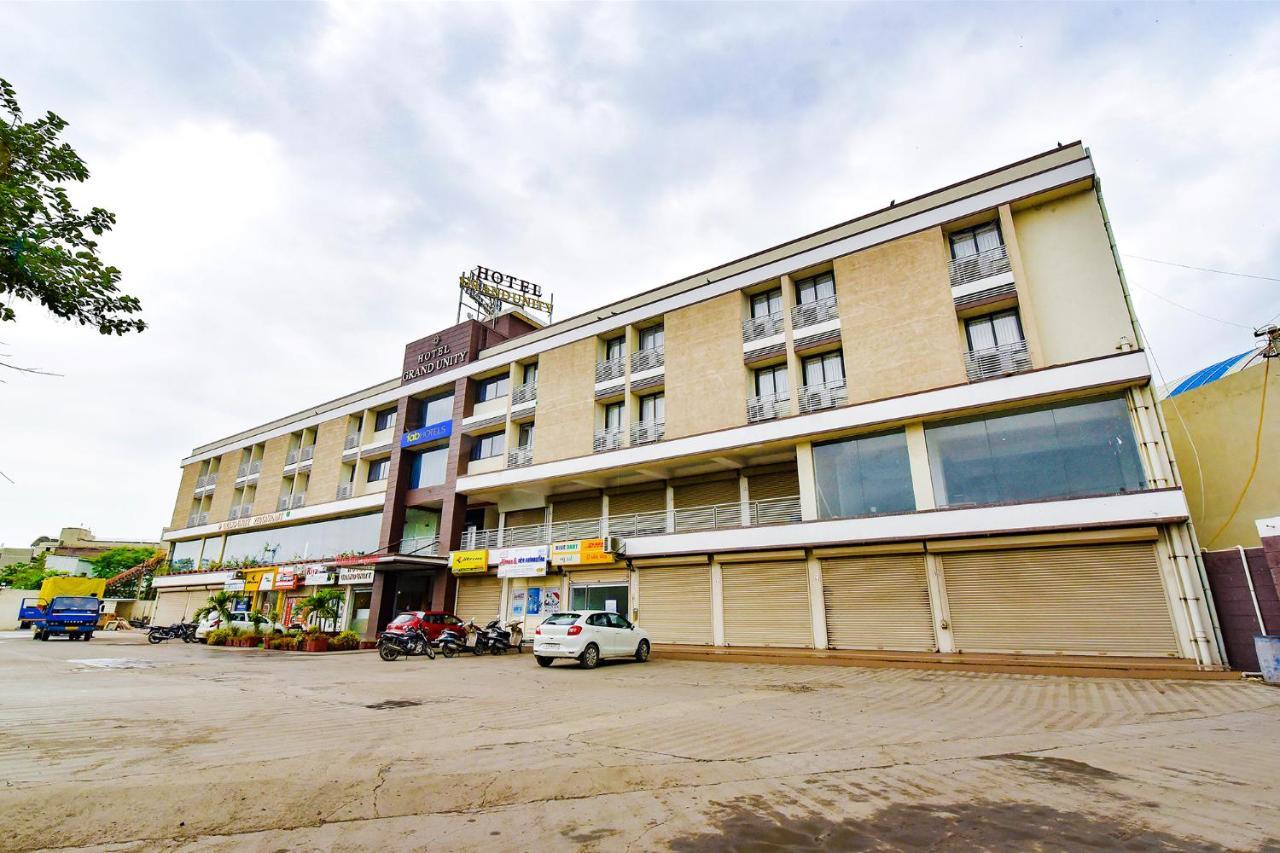 Fabhotel Prime Grand Unity, Changodar Ahmedabad Buitenkant foto