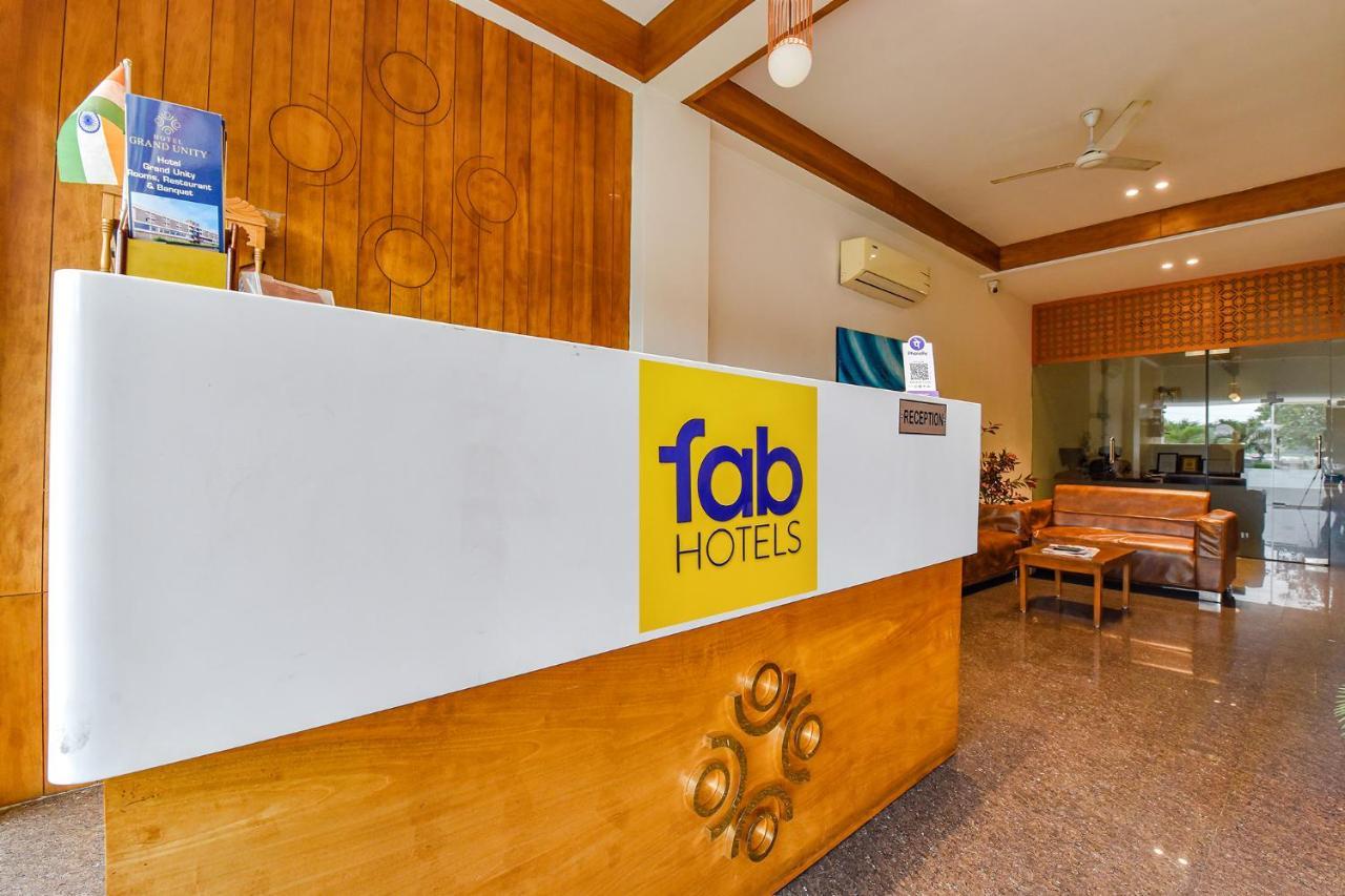 Fabhotel Prime Grand Unity, Changodar Ahmedabad Buitenkant foto