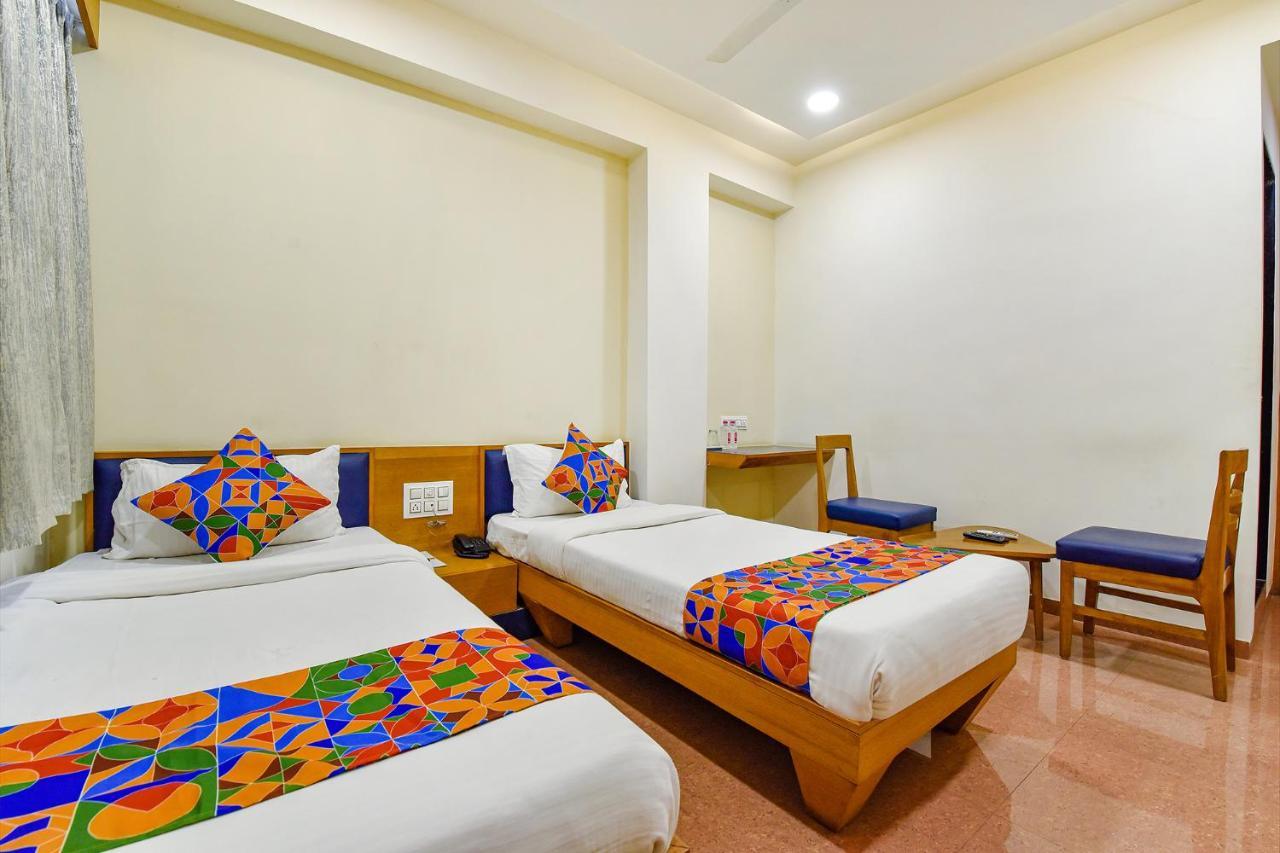 Fabhotel Prime Grand Unity, Changodar Ahmedabad Buitenkant foto