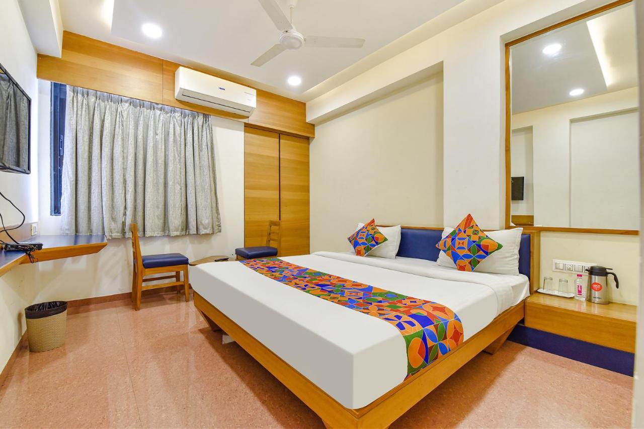 Fabhotel Prime Grand Unity Ahmedabad Buitenkant foto